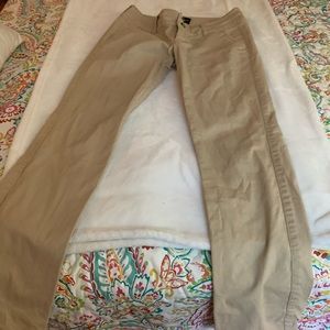 Size 0, short American Eagle khaki Skinnies
